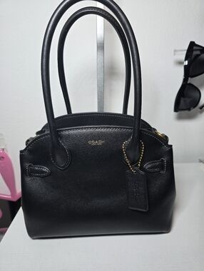 Coach Empire 21 In Black